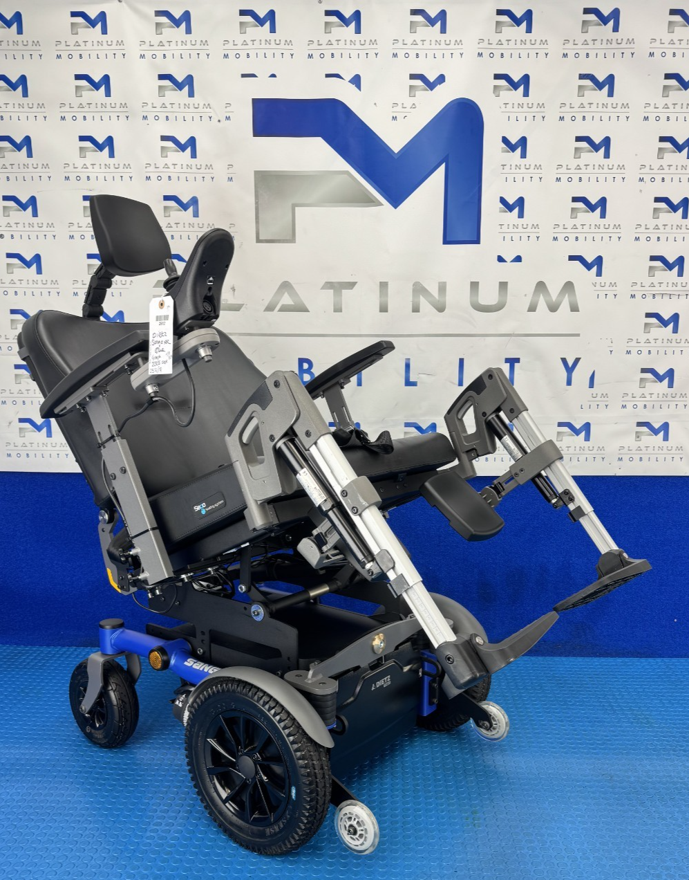 DIETZ SANGO ADVANCED XXL HD 4MPH ELECTRIC TILT ELECTRIC LEGS POWERCHAIR 2812