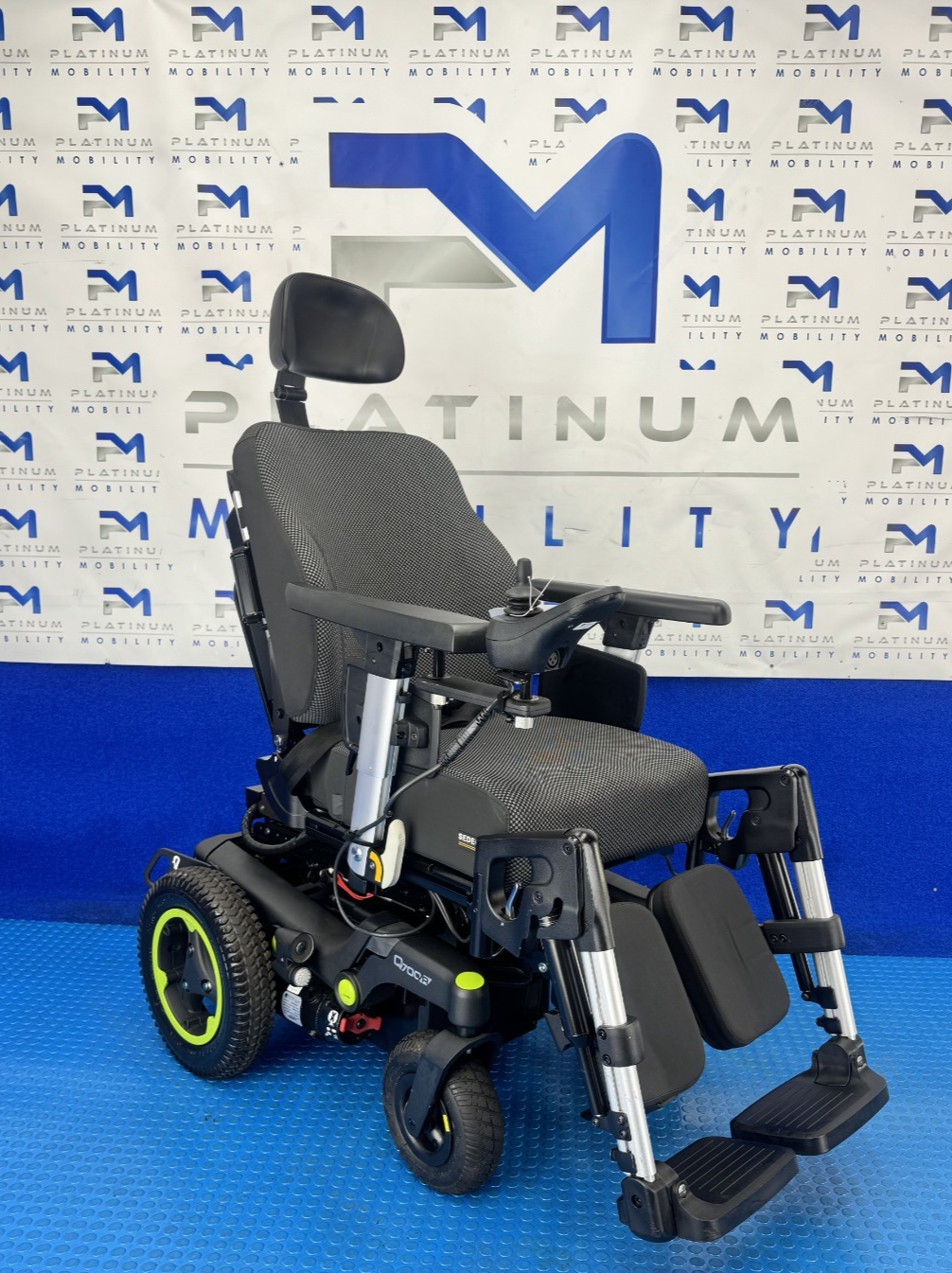 Sunrise Q700R Electric Powerchair Rise, Tilt, Recline, Electric Legs 6mph 2496