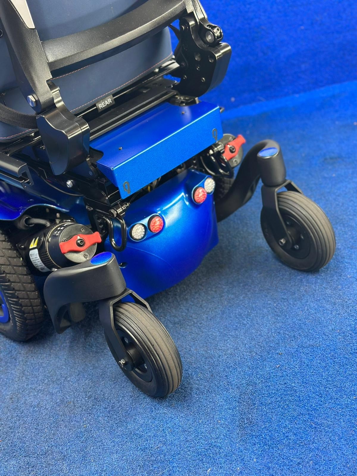 CUSTOM  2024 Quickie Q500 M Powerchair – 6mph Riser Electric Wheelchair (1499)