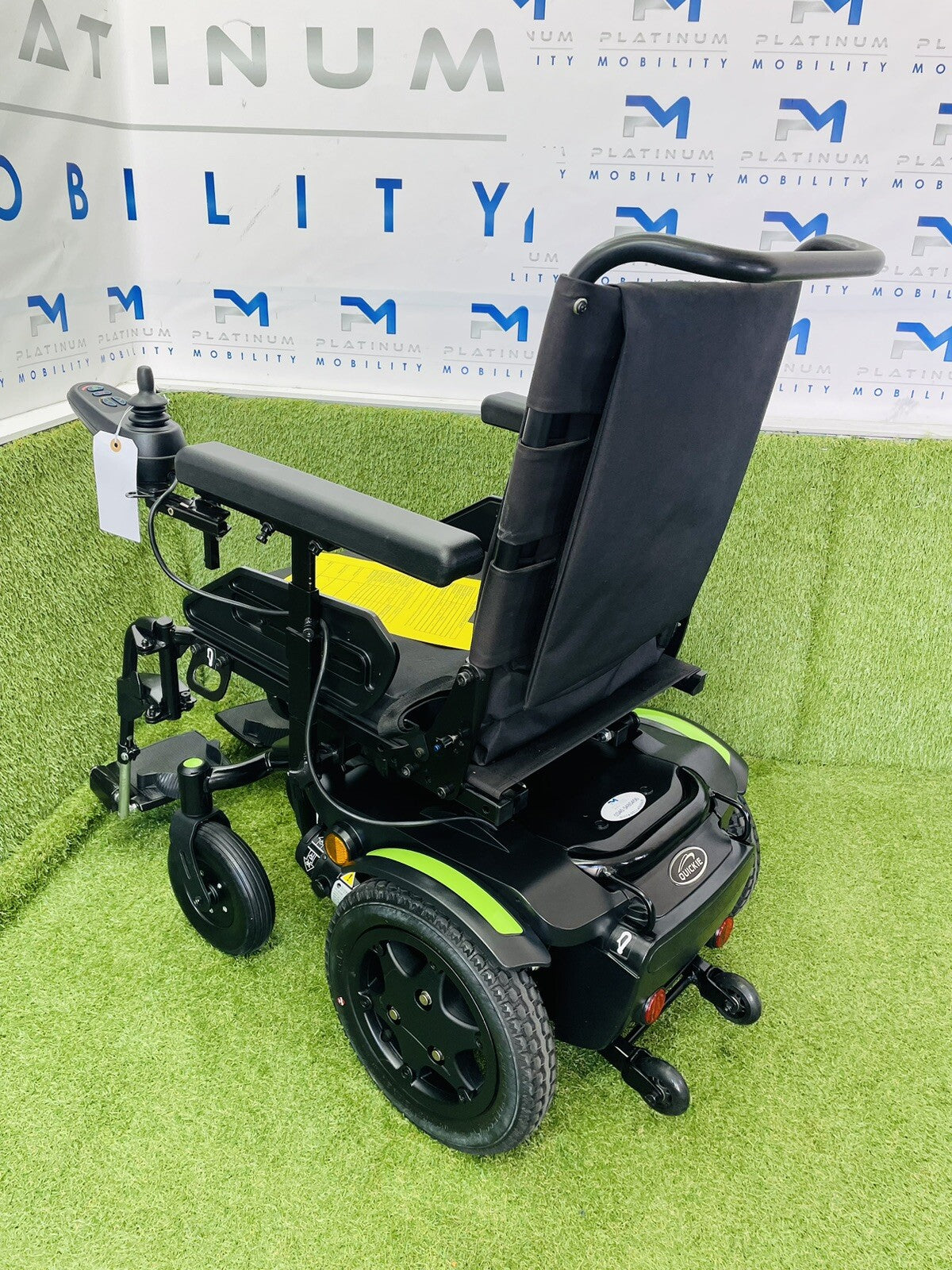 Powerchair Quickie Q100R Compact Indoor Outdoor Sunrise Medical Comfy Mid Wheel