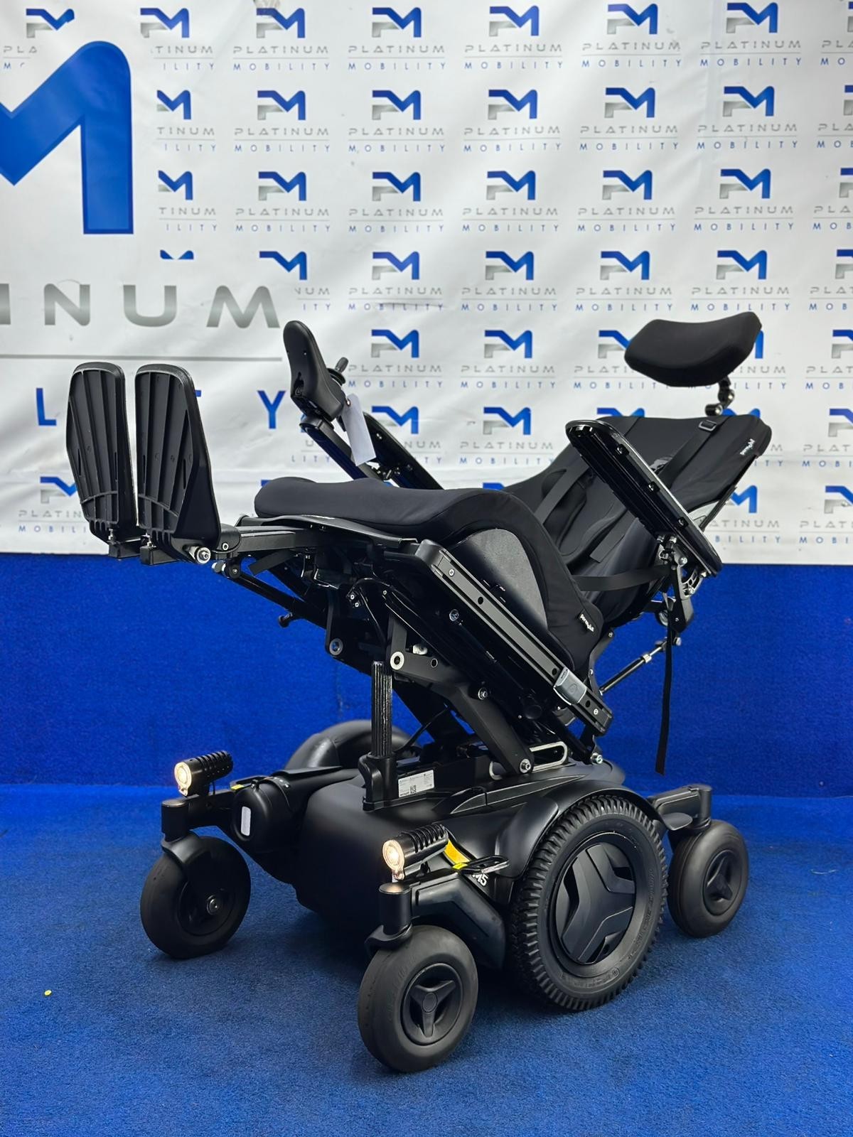 Permobil M5 Corpus 6 mph Electric Wheelchair Powerchair Mobility 1567