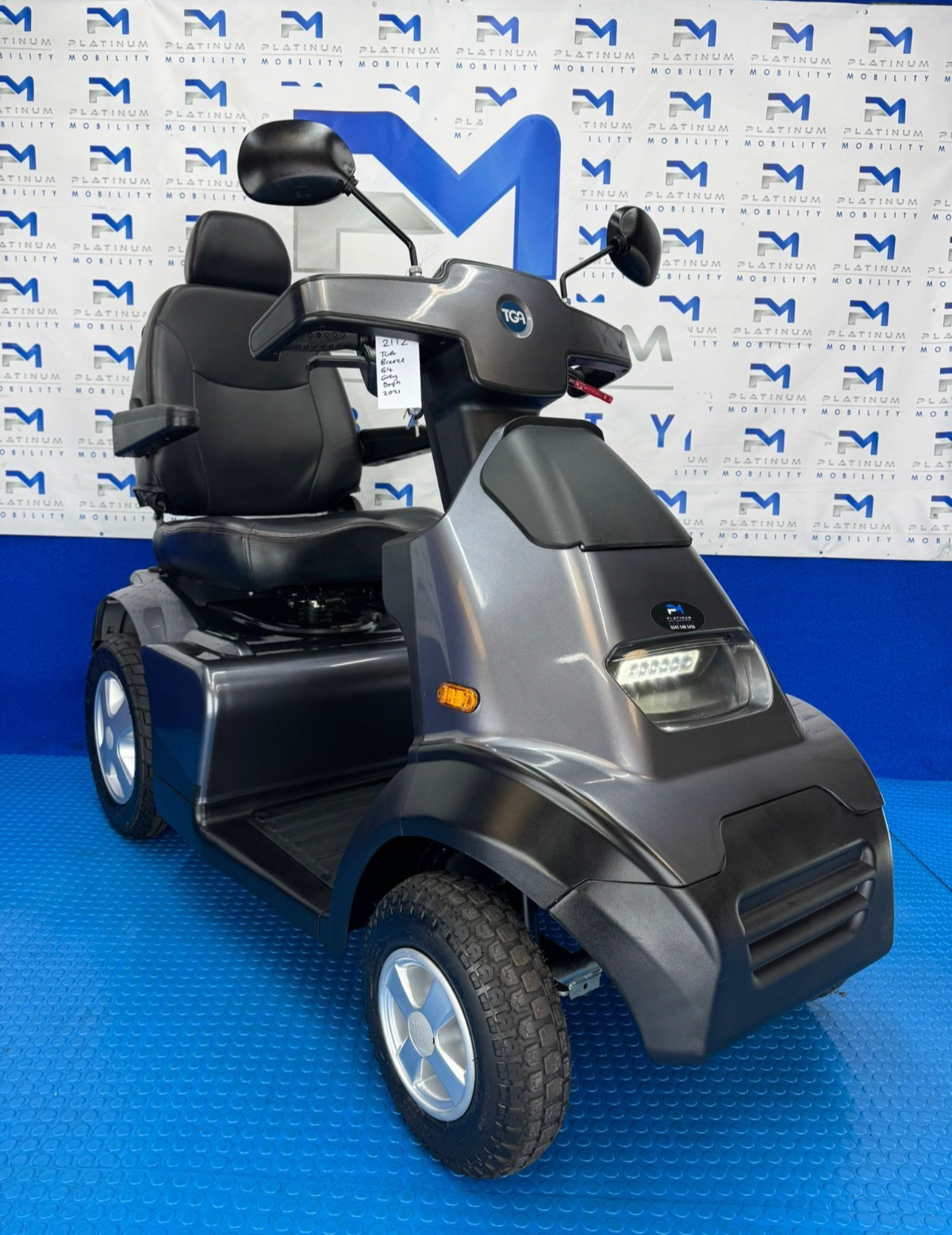2021 TGA Breeze S3 8MPH Large All Terrain Mobility Scooter Road Legal #2112
