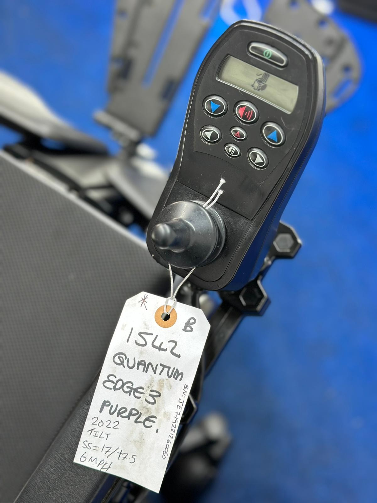 PRIDE QUANTUM EDGE 3 6 MPH ELECTRIC POWER WHEELCHAIR POWERCHAIR 1542