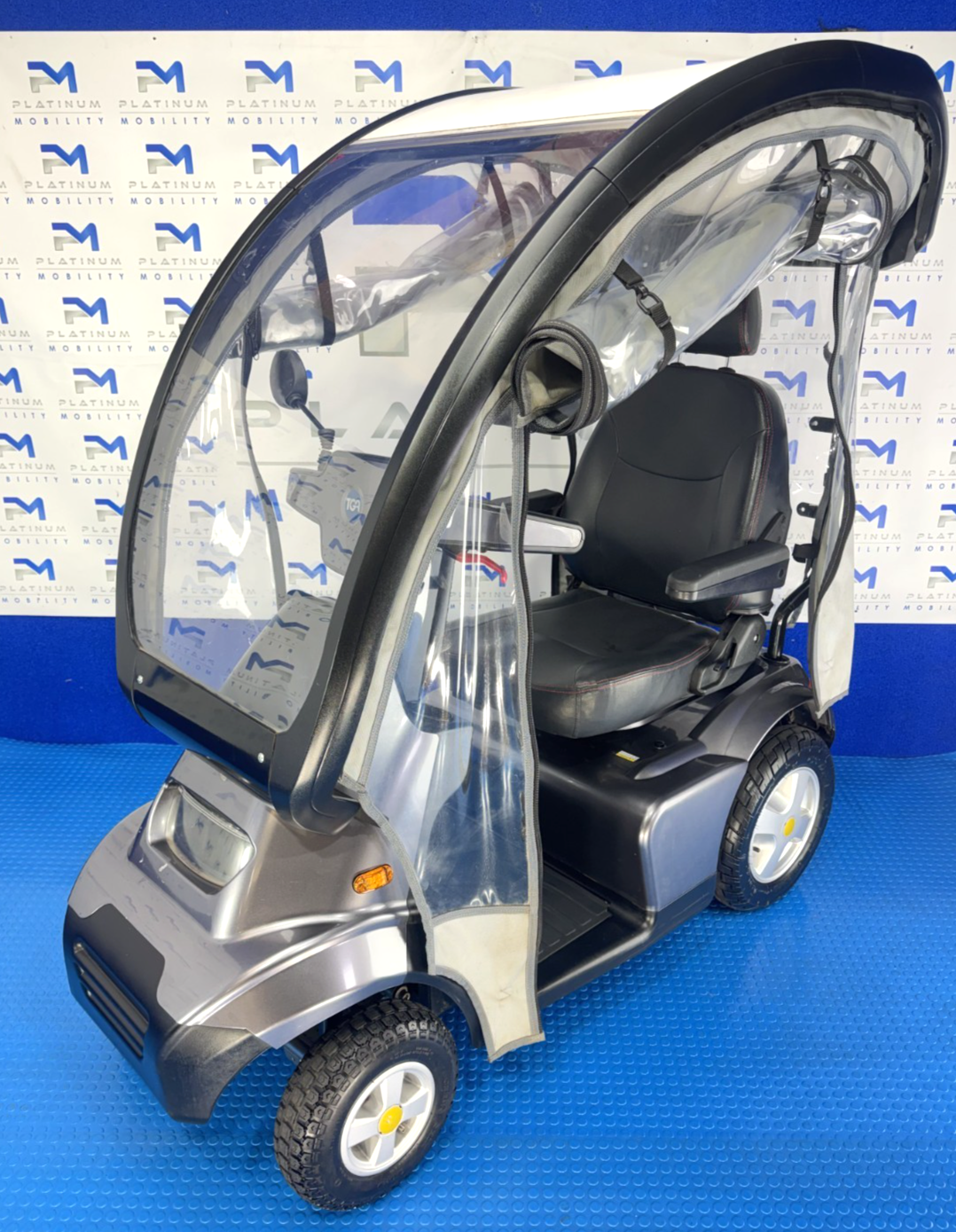 TGA Breeze S4 Canopy 8mph Road LARGE All Terrain Mobility Scooter Buggy 2988
