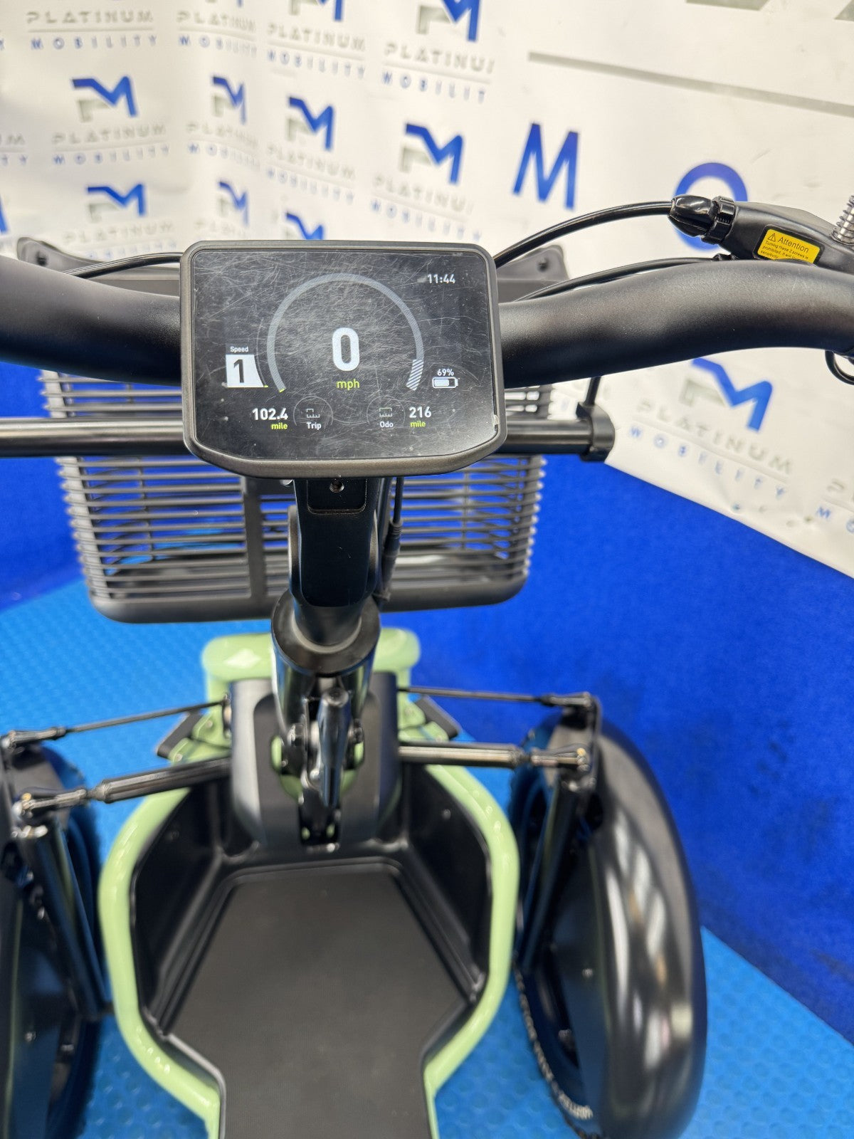 Sunrise S800 Scoozy 8mph All Terrain Electric Mobility Scooter 2354