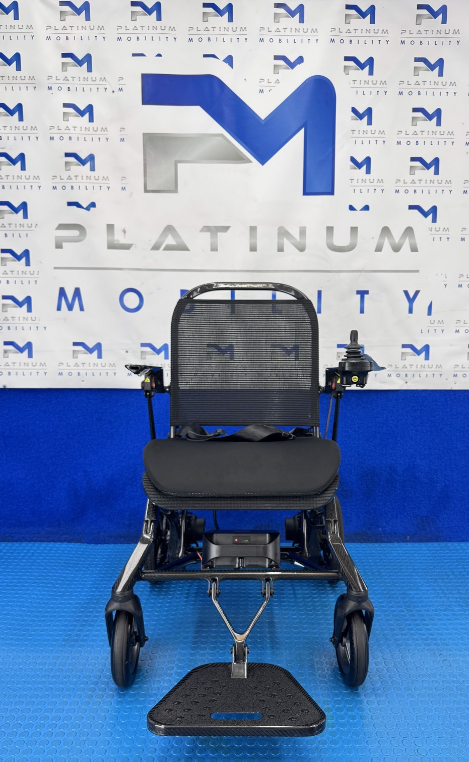 Pride Mobility Jazzy Carbon Mobility Scooter UltraLightweight Design 2906