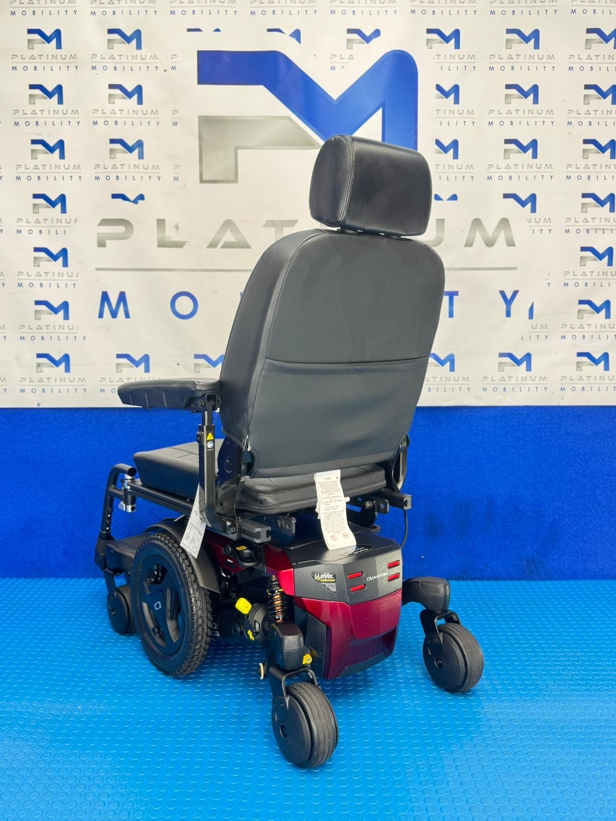 STUNNING CONDITION - PRIDE STRETTO EDGE 3 NARROW POWERCHAIR 6MPH COMPACT 2277
