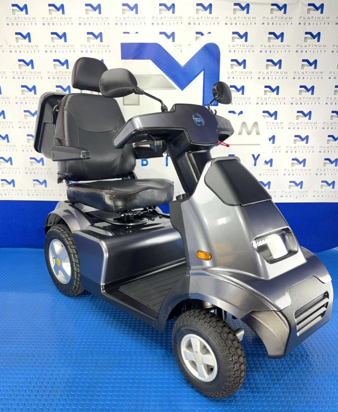 TGA Breeze S4 8MPH All Terrain Mobility Scooter New Batteries No VAT 4145