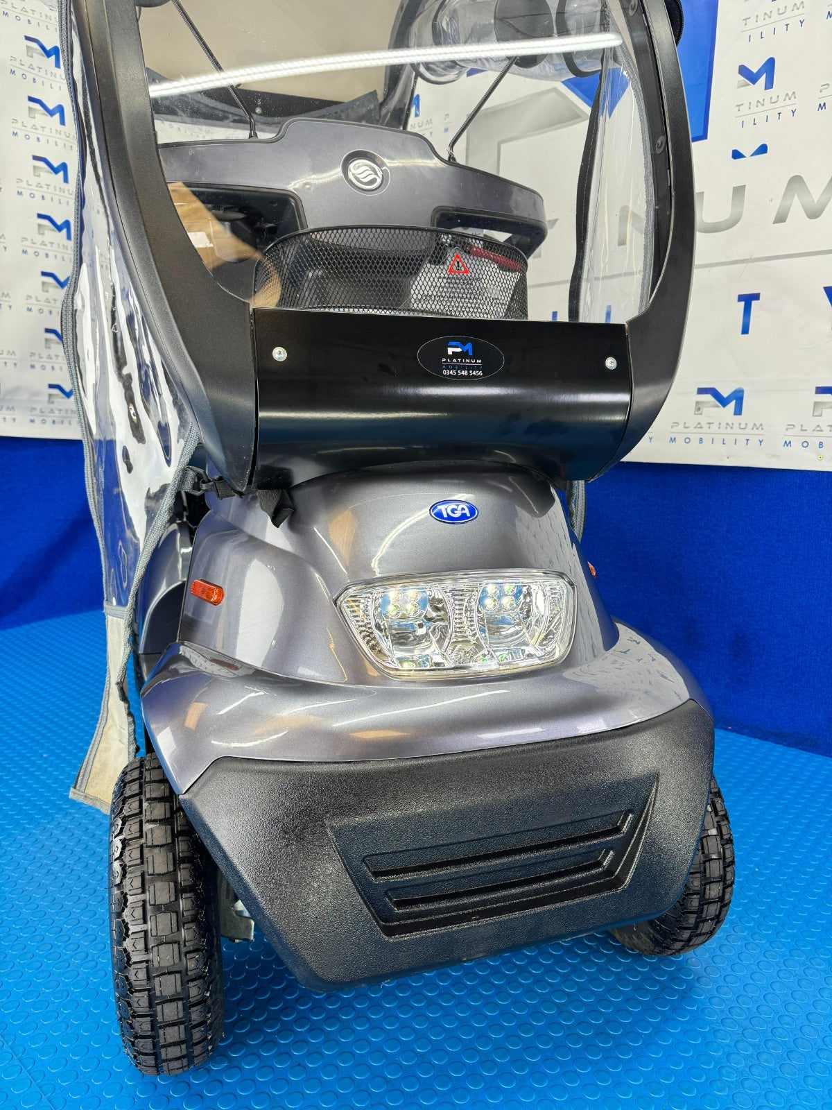 TGA Breeze S4 Canopy 8mph Road LARGE All Terrain Mobility Scooter Buggy 2100