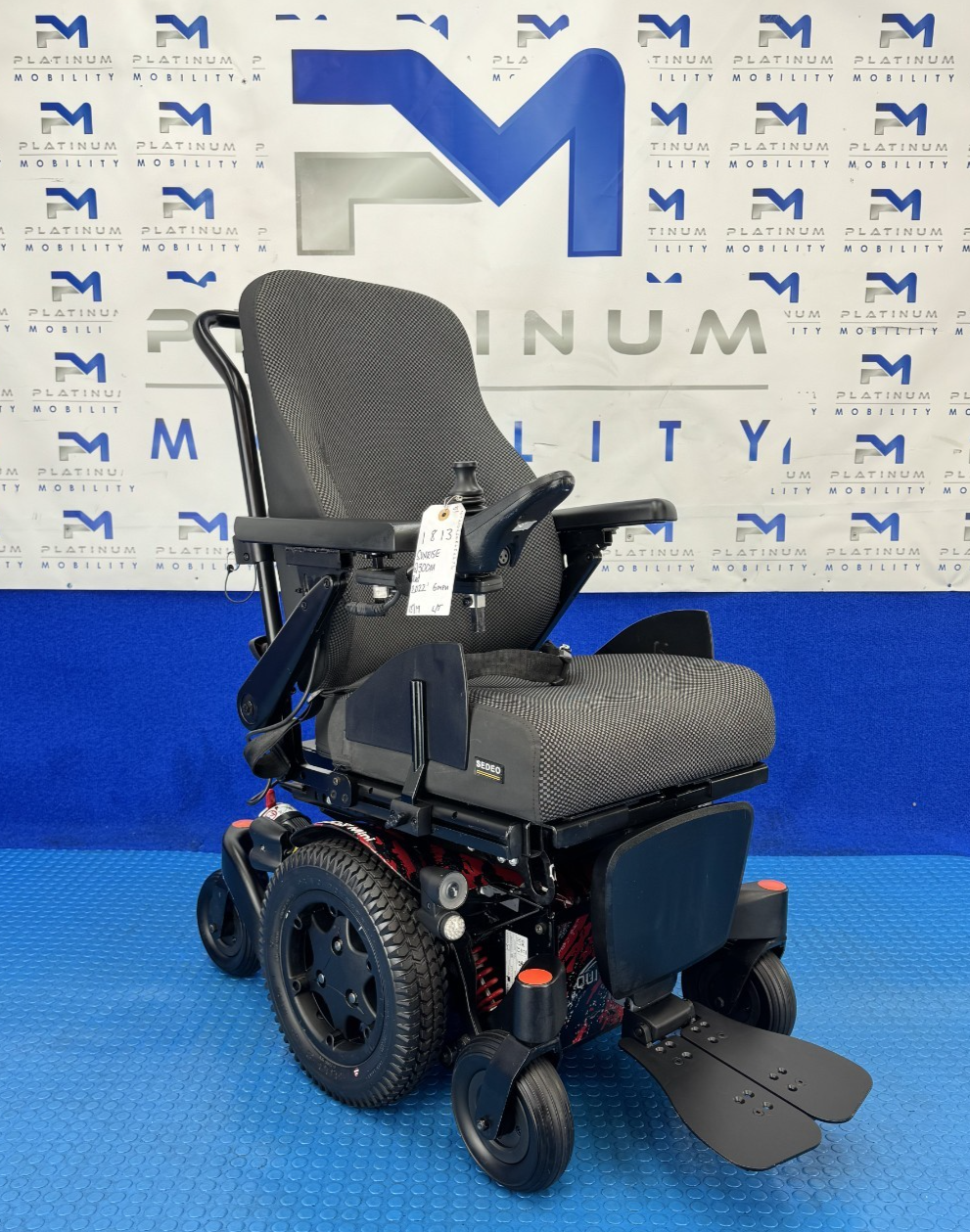 Sunrise Quickie Q300M Mini Powerchair 6 mph Riser Electric Wheelchair 1813