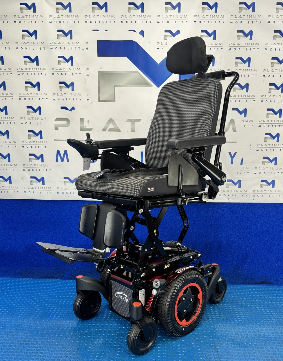 2025 Sunrise Quickie Q300M Powerchair 4 mph Riser & Tilt Wheelchair 2553