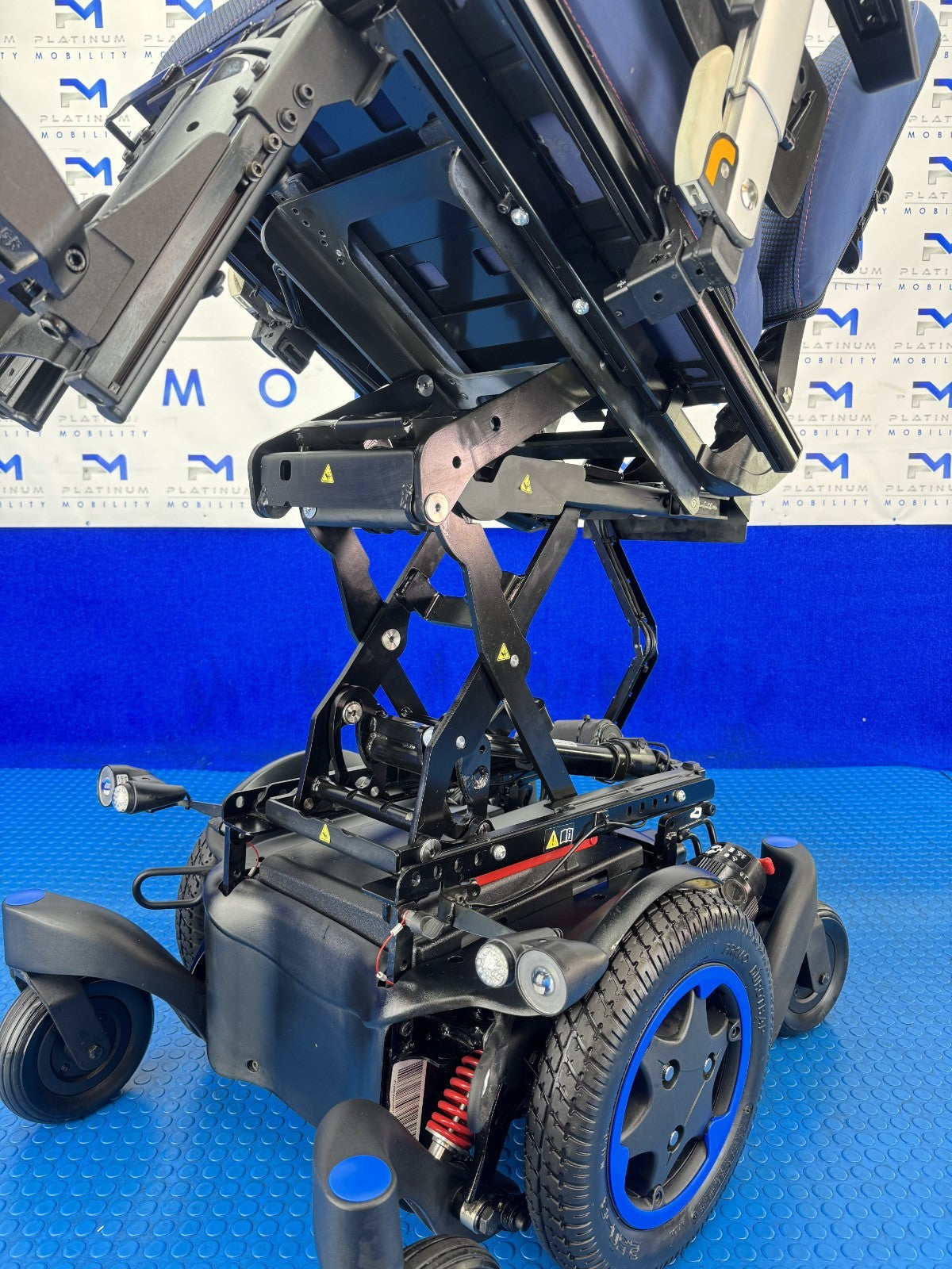 SUNRISE QUICKIE Q500M 6MPH ELECTRIC WHEELCHAIR RISER POWERCHAIR 2299