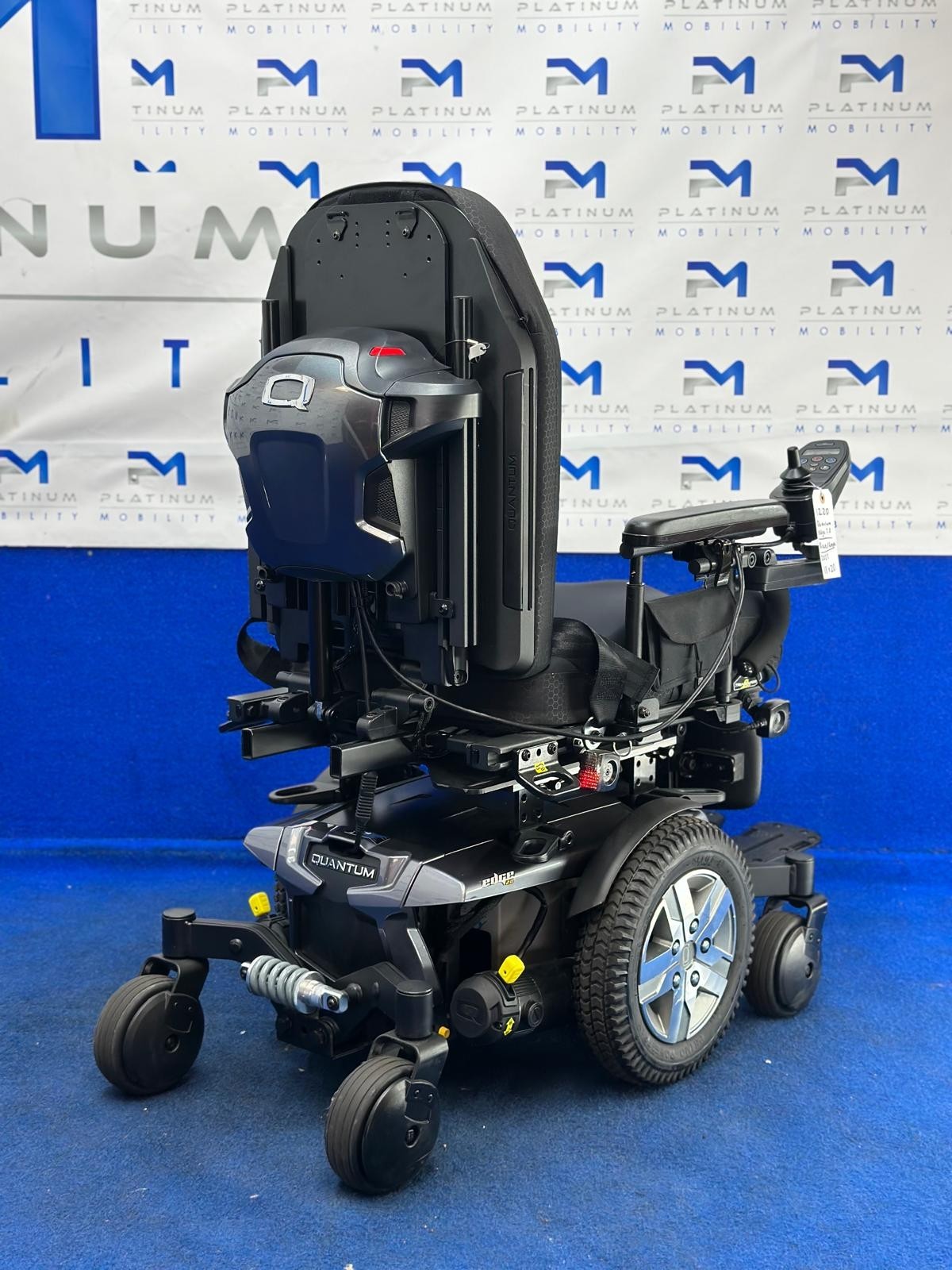 Pride Quantum Q6 Edge 2 – 6mph Electric Power Wheelchair (1220)