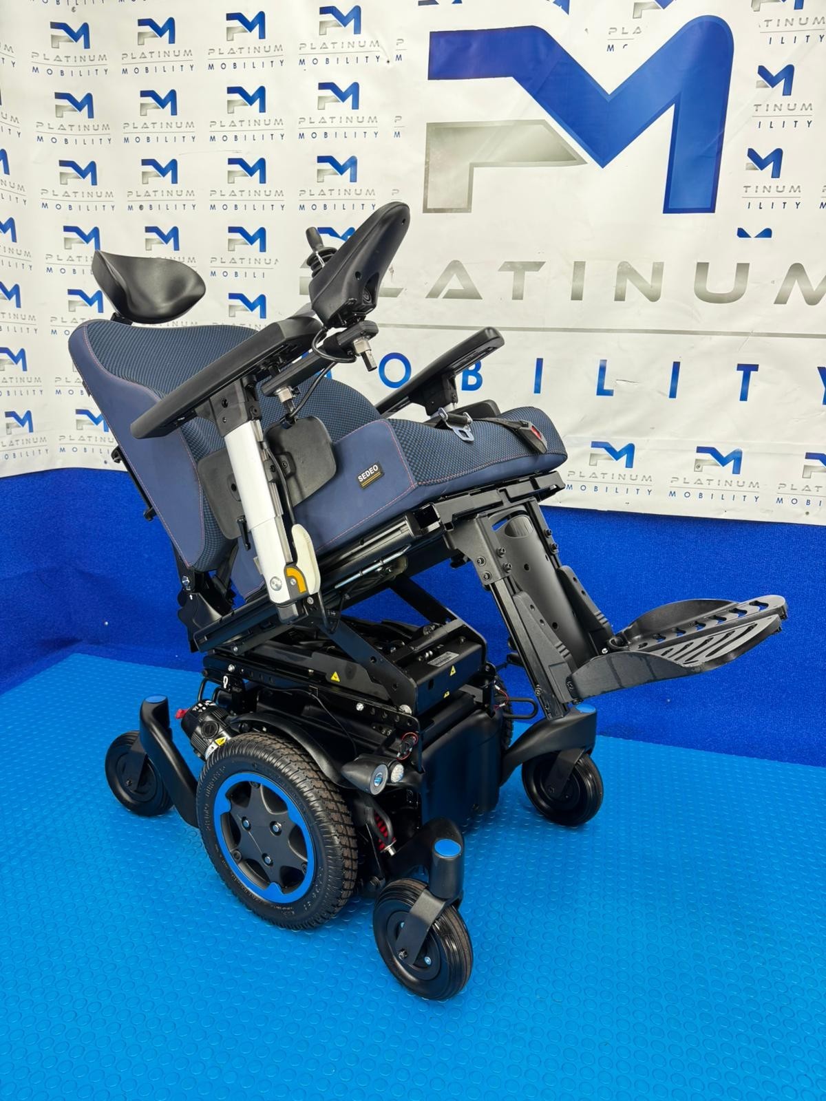 Sunrise Quickie Q500M Powerchair – 6mph Riser Electric Wheelchair 1908