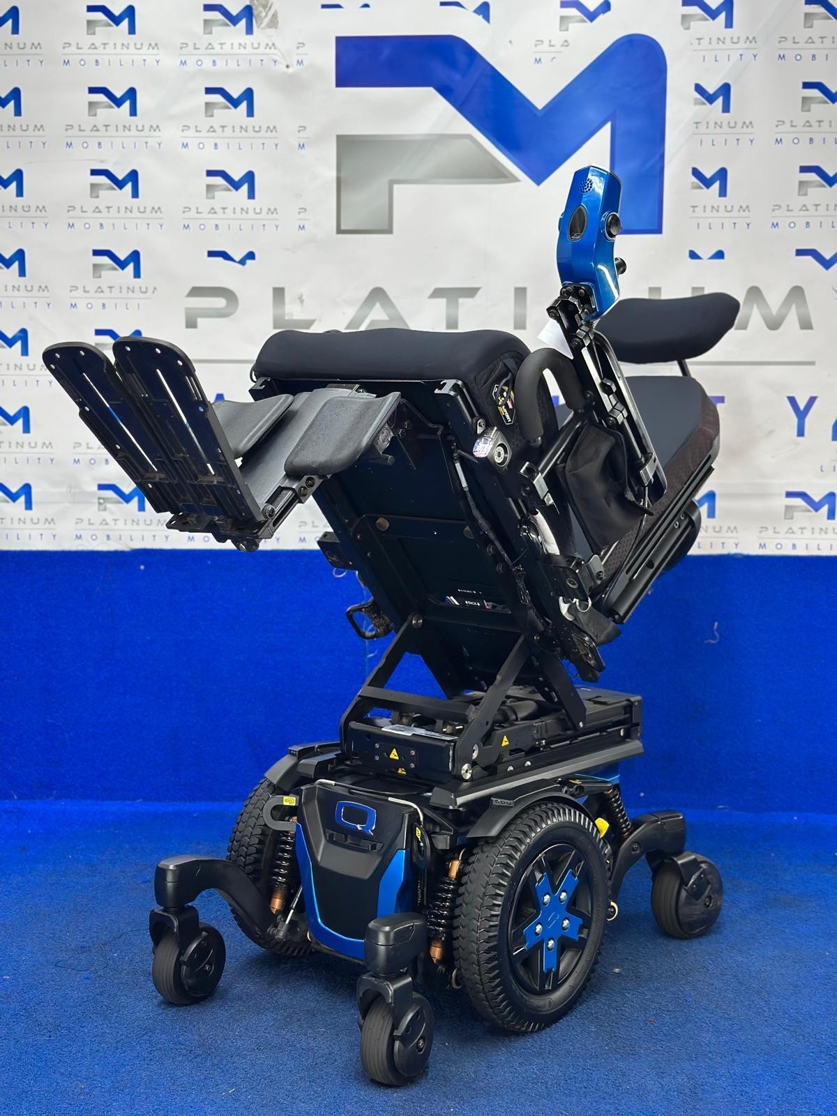 PRIDE QUANTUM EDGE 3 STRETTO 4 MPH ELECTRIC POWER WHEELCHAIR POWERCHAIR 1591