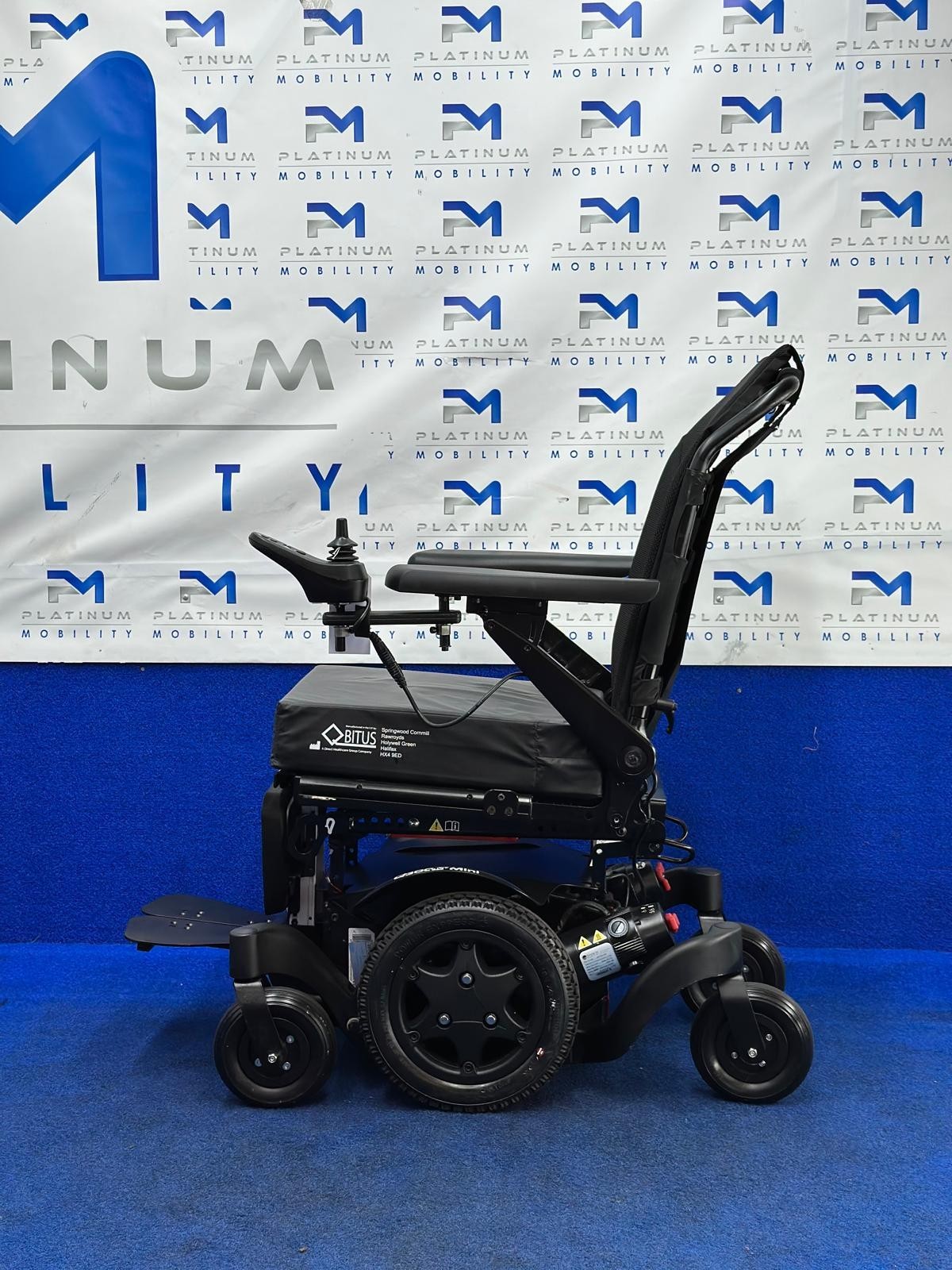 QUICKIE Q300 M MINI 4 MPH ELECTRIC MOBILITY POWERCHAIR ELECTRIC WHEELCHAIR 1449