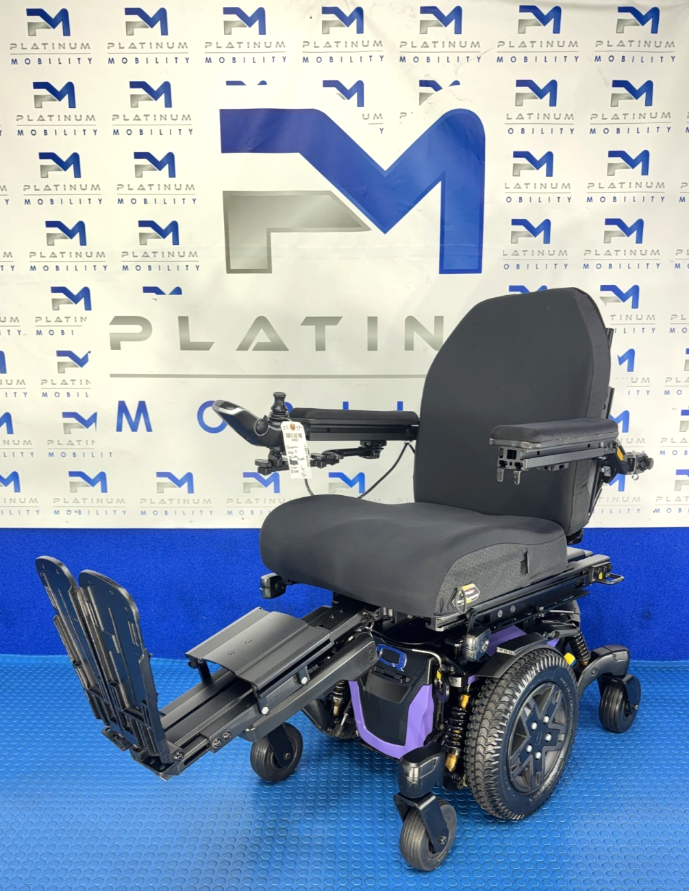 PRIDE QUANTUM EDGE 3 STRETTO 6 MPH ELECTRIC Rise, Tilt, Legs  POWERCHAIR 4066