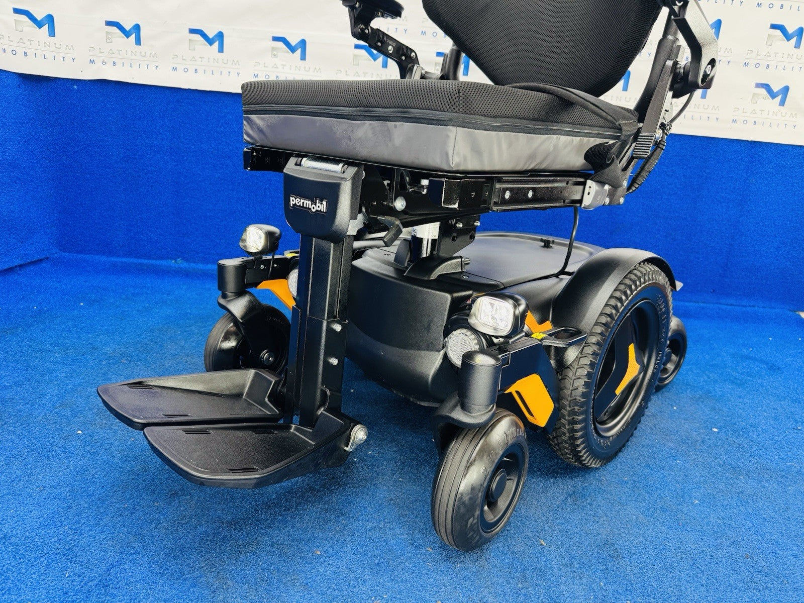 2022 PERMOBIL M1 MWD 5 MPH ELECTRIC WHEELCHAIR POWERCHAIR MOBILITY SCOOTER 1129