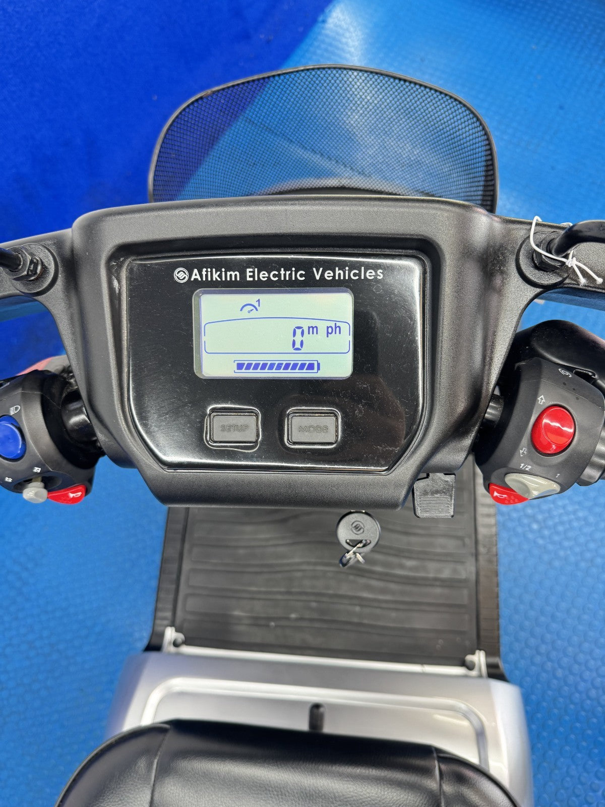 TGA Breeze S4 8MPH All Terrain Mobility Scooter Road Stunning Condition 2106