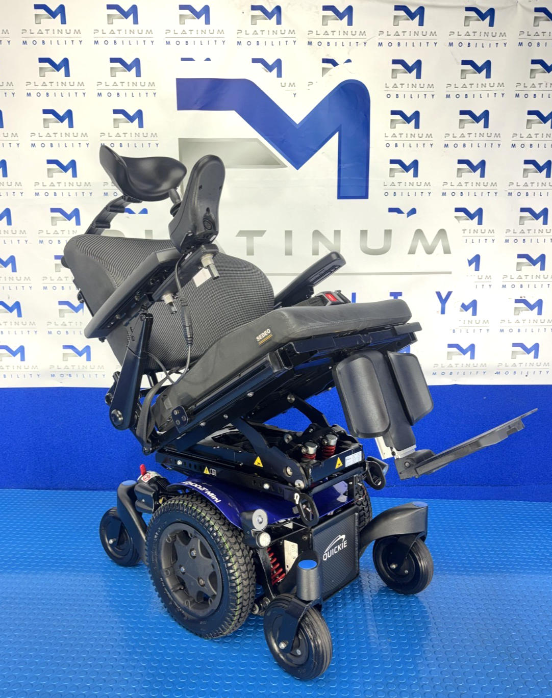 Sunrise Quickie Q300M Powerchair 6 mph Riser, Tilt Electric Wheelchair 2684