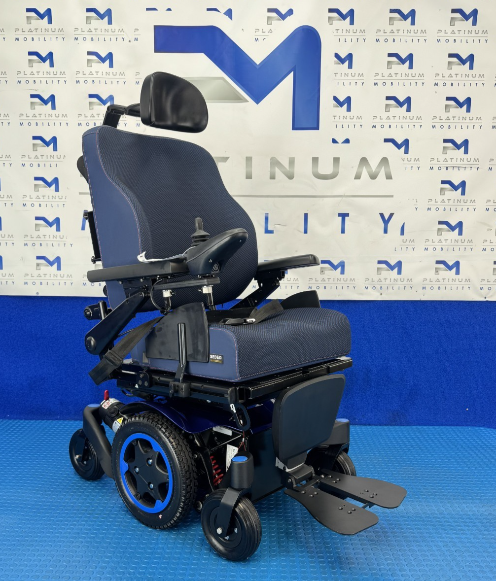 Sunrise Quickie Q300 Mini – 4mph Rise and Tilt Electric Wheelchair 2340
