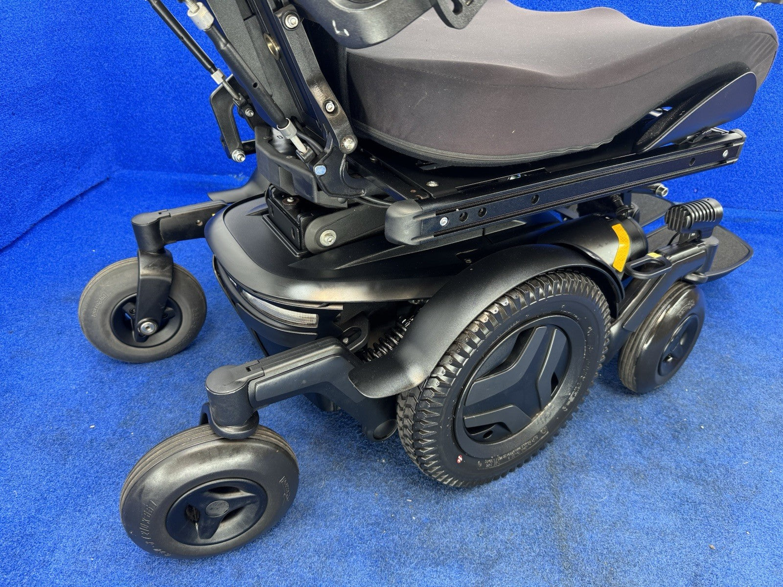 Permobil M5 Corpus 6 mph Electric Wheelchair Powerchair Mobility 1163