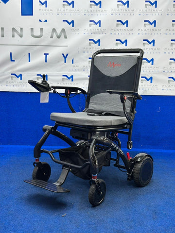 Carbon Fibre Ultra Lightweight Powerchair 15.8kg. Motion Photon Powerchair 1547