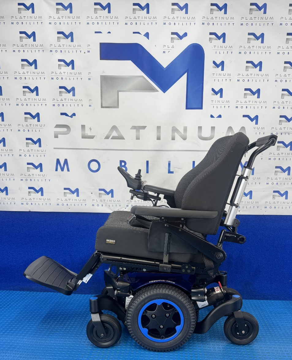 Sunrise Quickie Q300M Mini Powerchair 4 mph Electric Wheelchair 2848