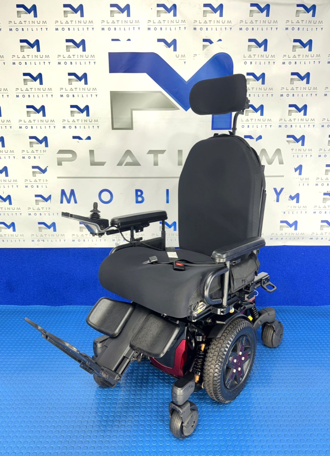 Quantum Edge 3 Stretto Powerchair – 4mph, Tilt Compact Electric Wheelchair 2901