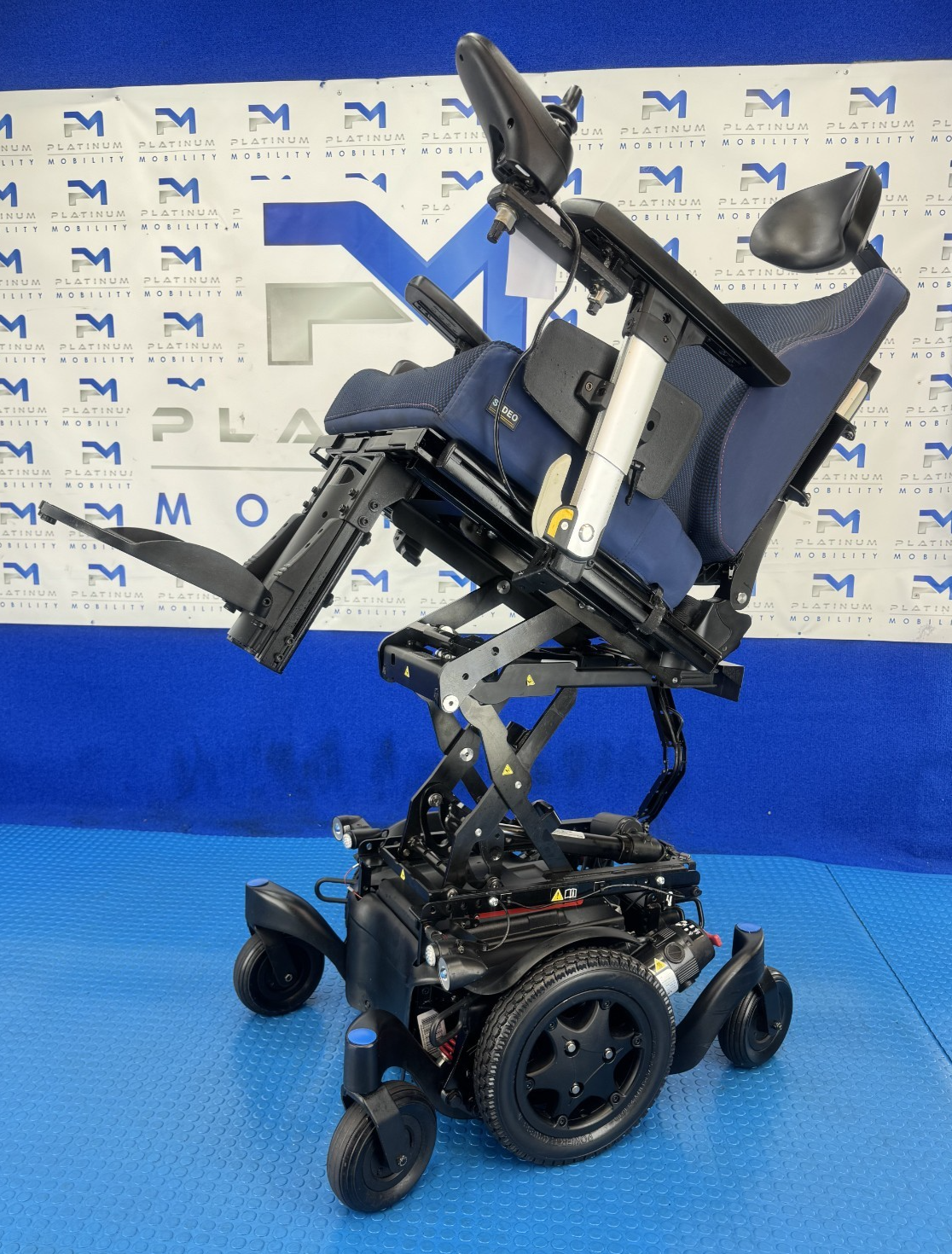 Sunrise Quickie Q500 M Powerchair – 6mph Rise & Tilt Electric Wheelchair 2255