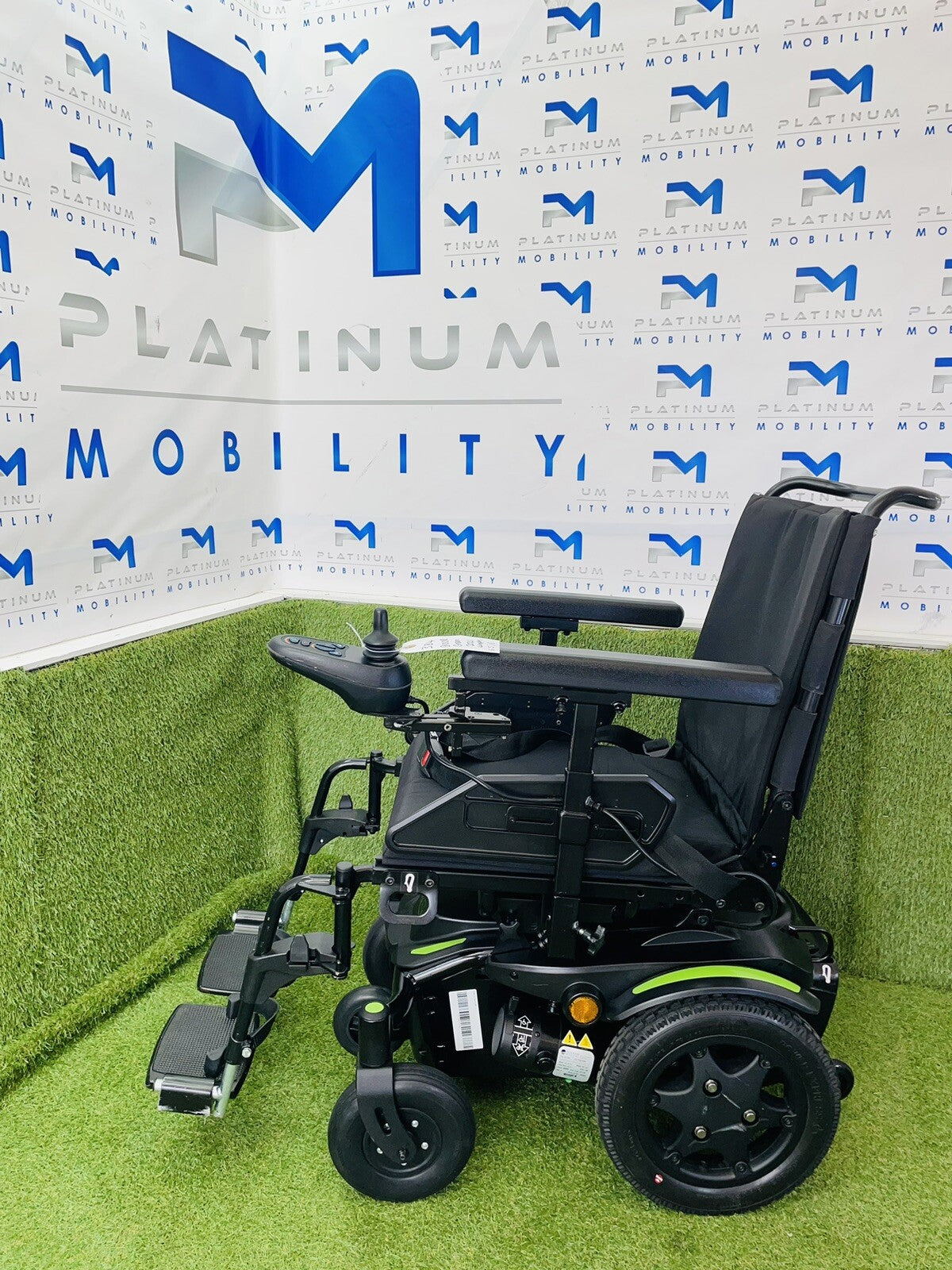 SUNRISE Quickie Q100R 4 MPH Compact Mobility Electric Wheelchair Powerchair