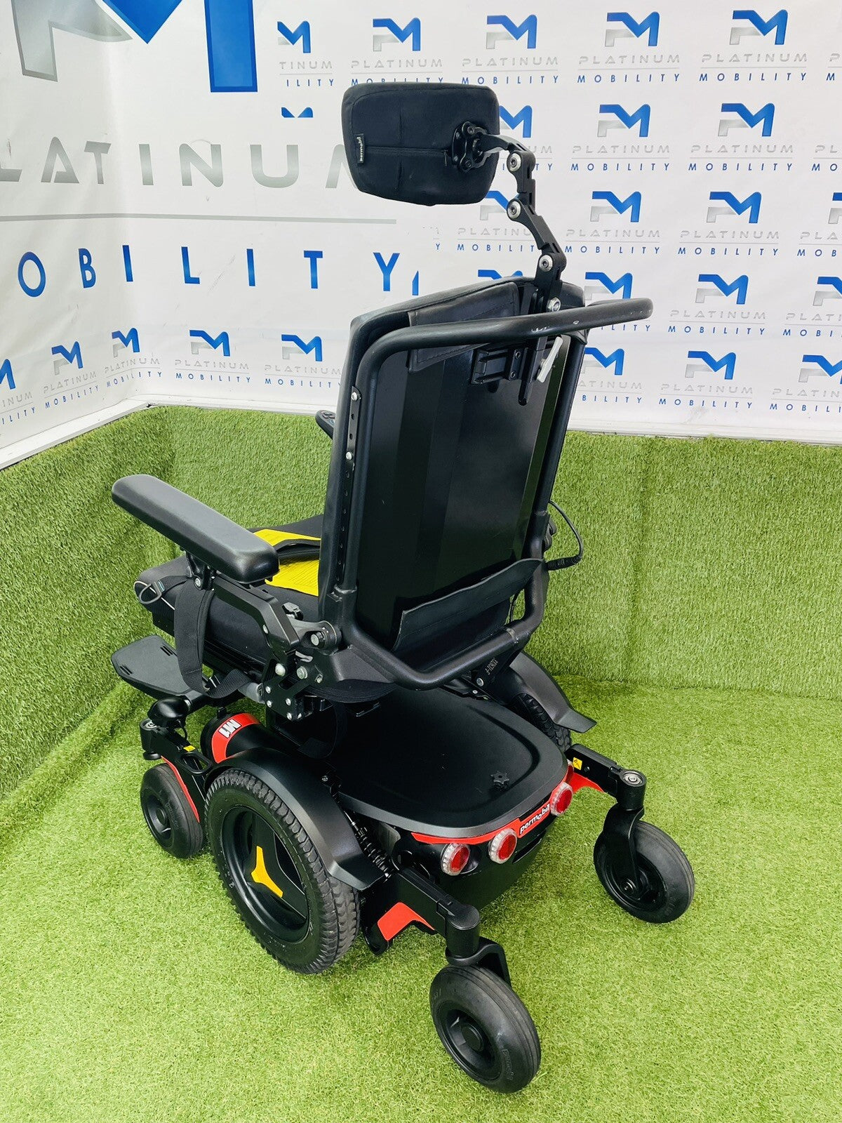 2023 PERMOBIL M1 MWD 5 MPH ELECTRIC WHEELCHAIR POWERCHAIR MOBILITY SCOOTER