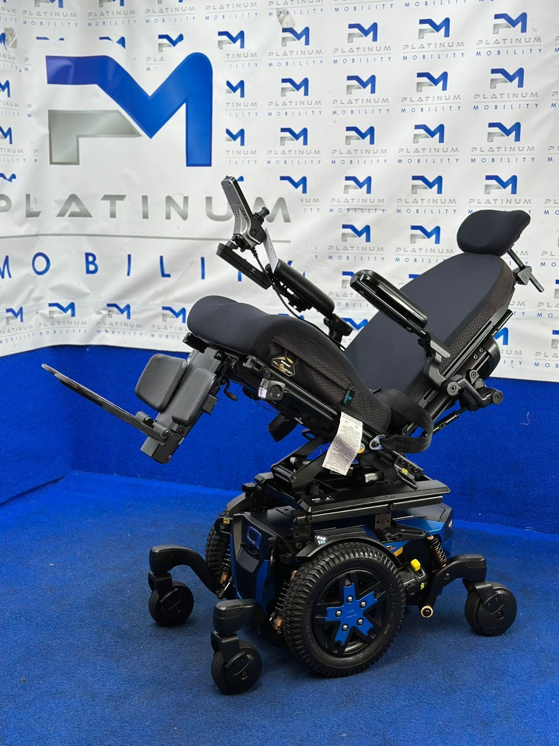 Quantum Edge 3 Stretto Powerchair – 6mph Electric Wheelchair Narrow 1585