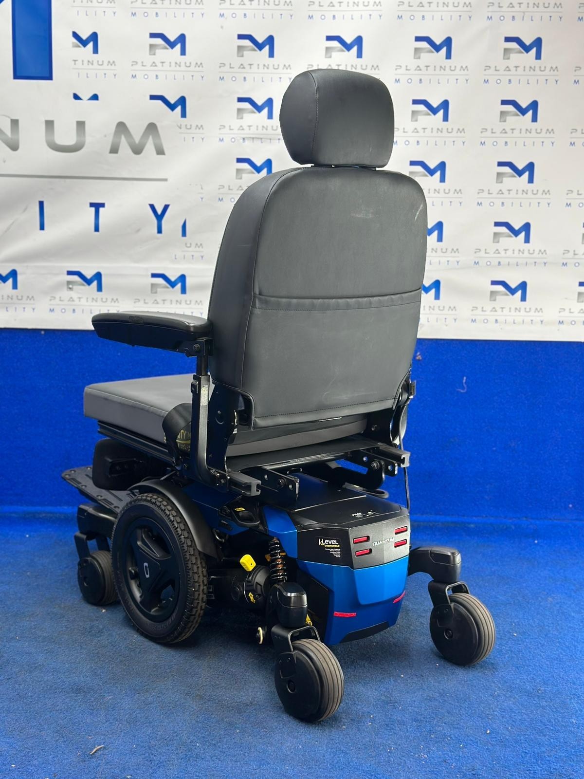 Quantum Edge 3 Stretto Powerchair – 4mph, Compact Electric Wheelchair (1248)