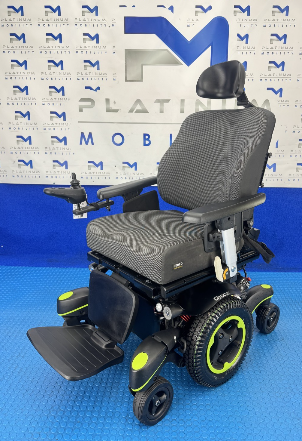Sunrise Quickie Q700 M Powerchair – 6mph Riser Tilt Electric Wheelchair 2273