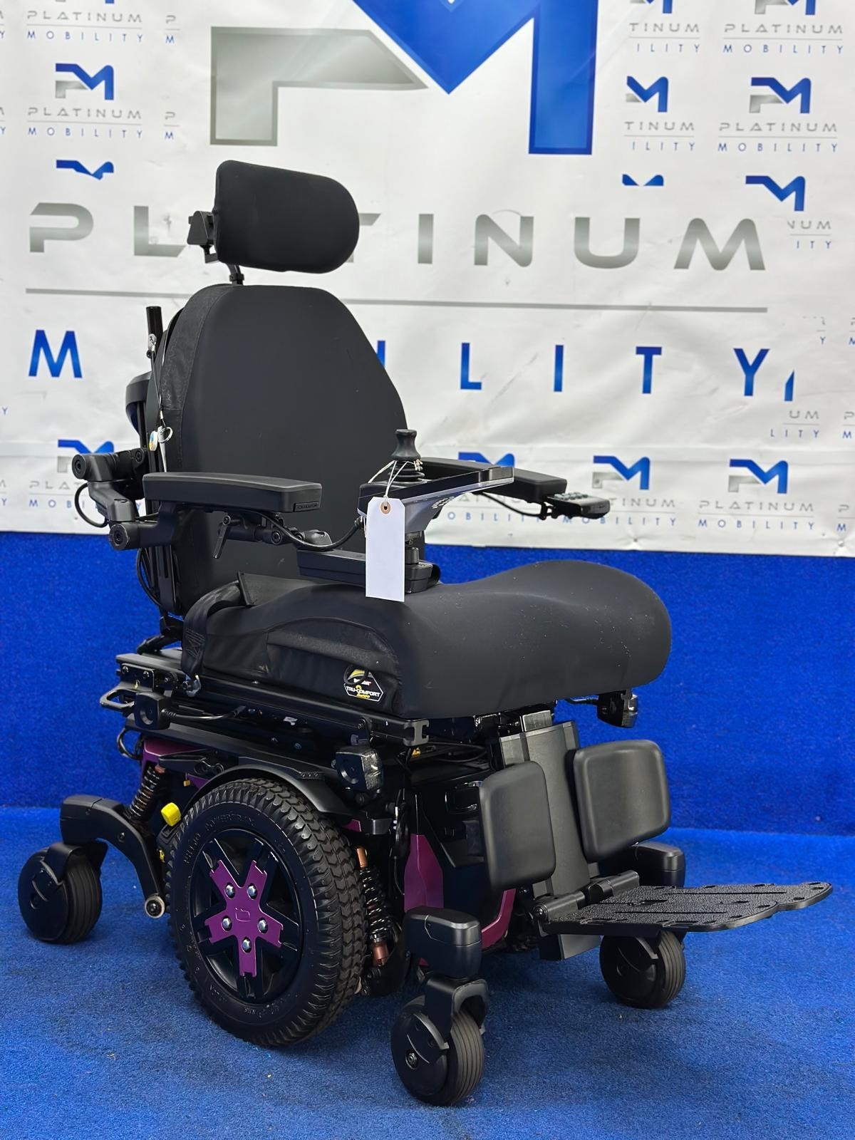 Quantum Edge 3 Stretto Powerchair – 6mph Narrow Electric Wheelchair (1779)