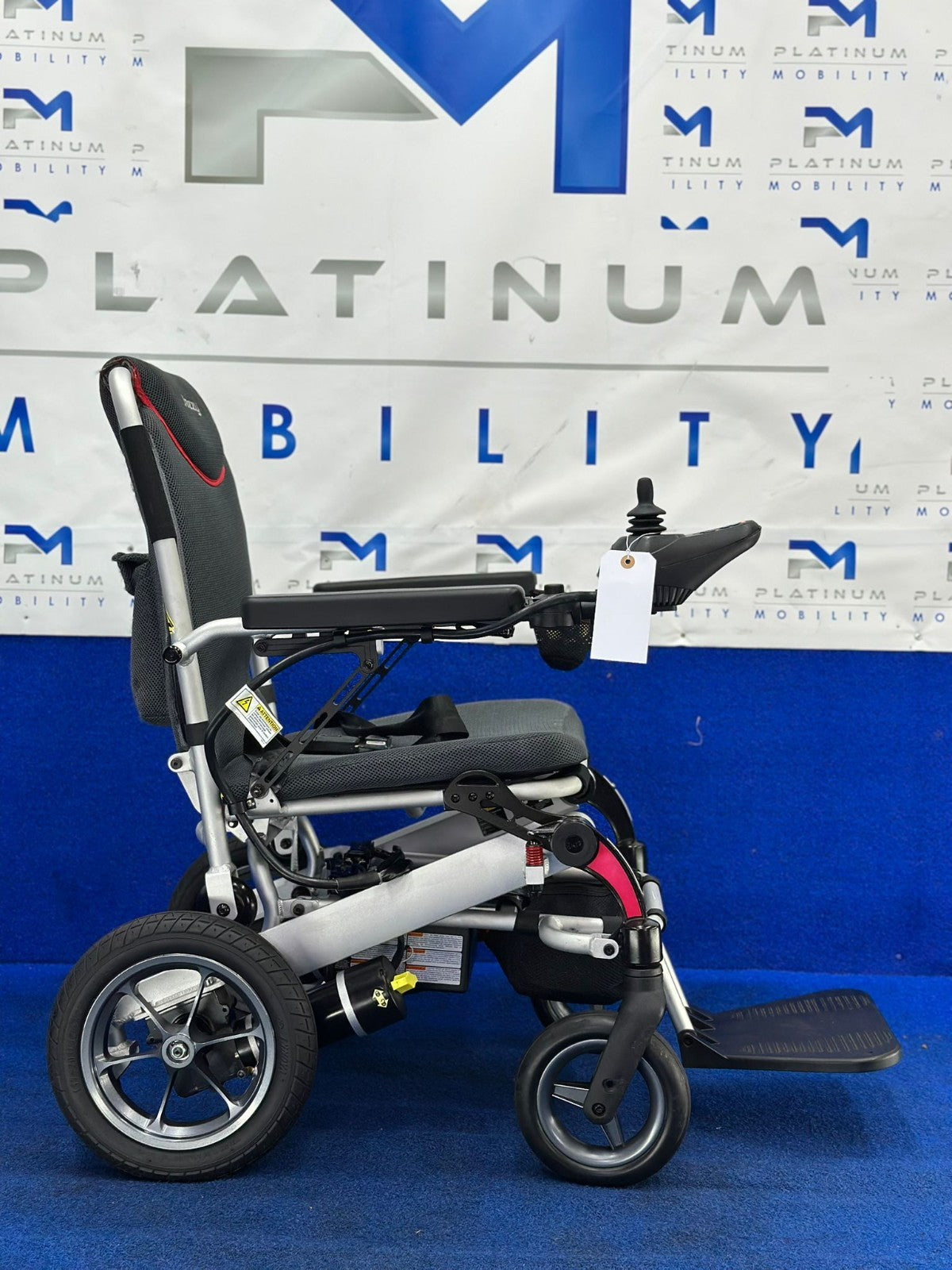 Pride iGo Plus Folding Powerchair 4Mph – Lightweight Electric Wheelchair (1737)