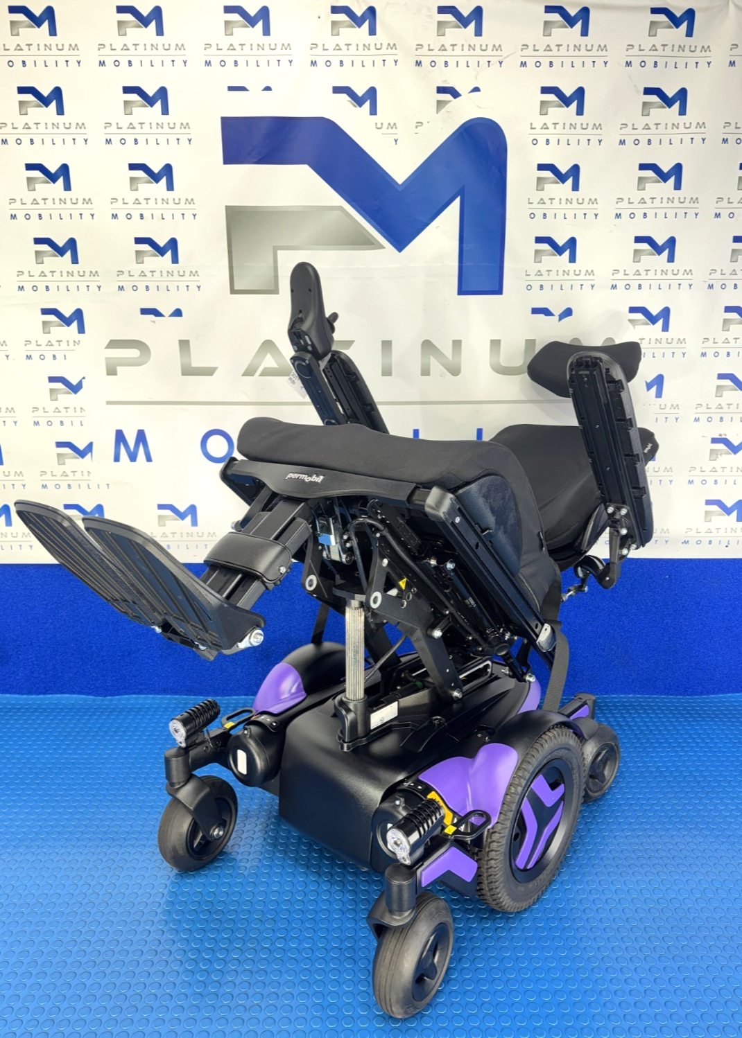 Permobil M3 Corpus 6 mph Electric Powerchair New Batteries 4076