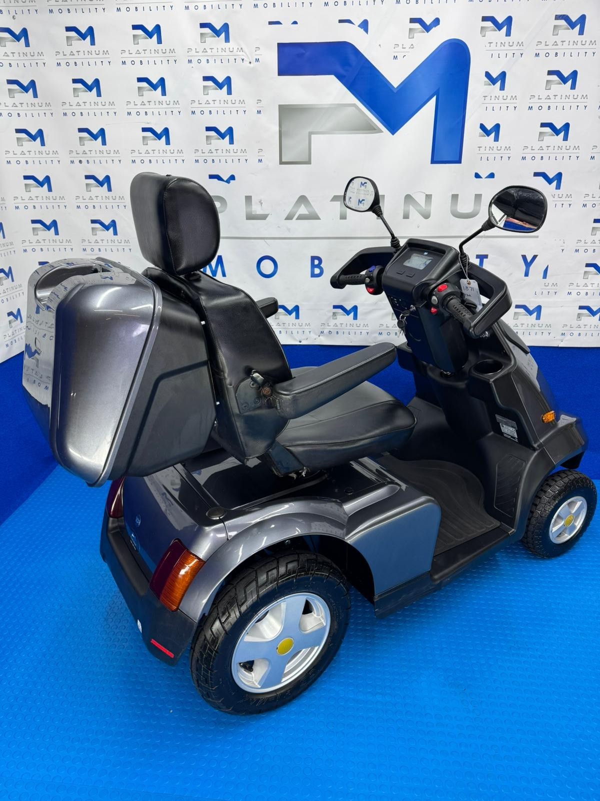 2022 TGA Breeze S4 8MPH All Terrain Mobility Scooter Immaculate Condition 1871