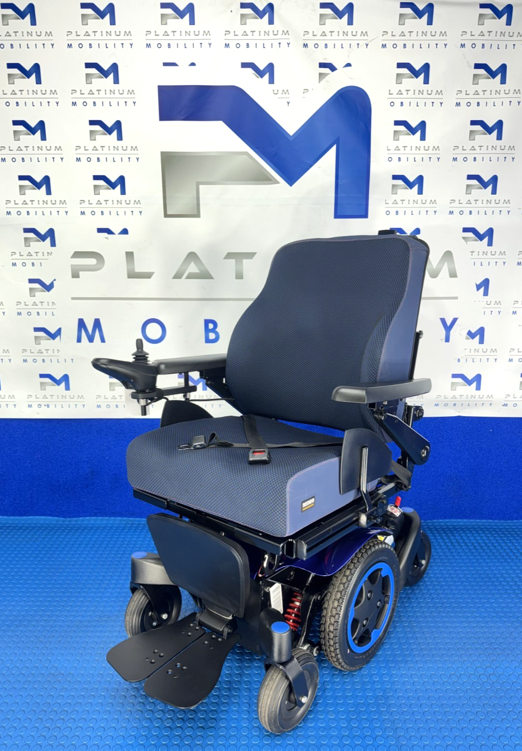 Sunrise Quickie Q300M Powerchair 4 mph Riser, Tilt Electric Wheelchair 1411