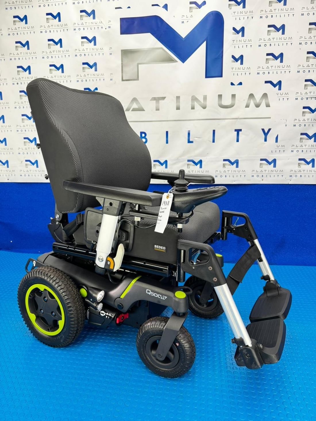 Sunrise Quickie Q500 R 6mph Rear Wheel Drive Powerchair Electric Wheelchair 1938