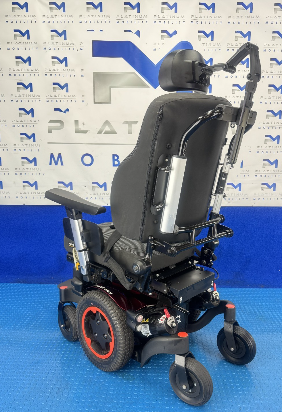 Sunrise Quickie Q300M Powerchair 6 mph Riser, Tilt Electric Wheelchair 2782