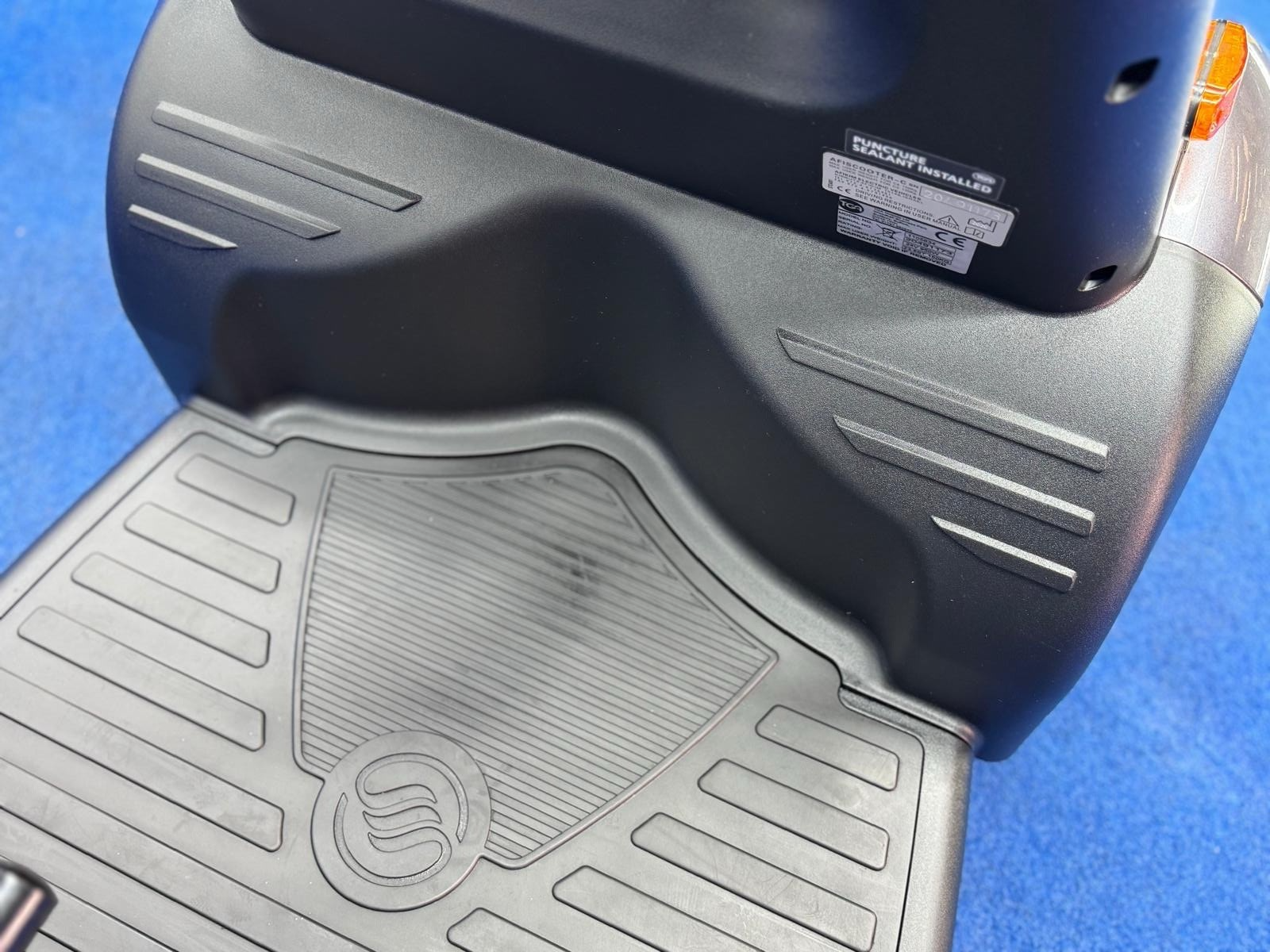 TGA Breeze Midi 4 All Terrain Mobility Scooter 8MPH 1796