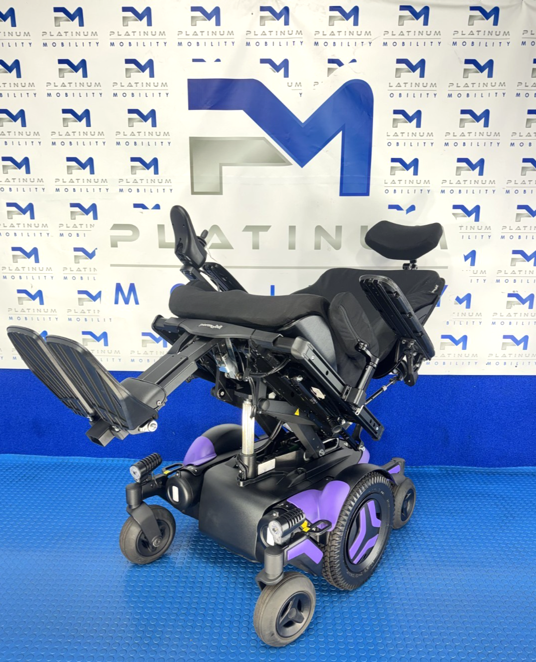 Permobil M3 Corpus Powerchair Electric Rise, Tilt, New Batteries 6mph 2494