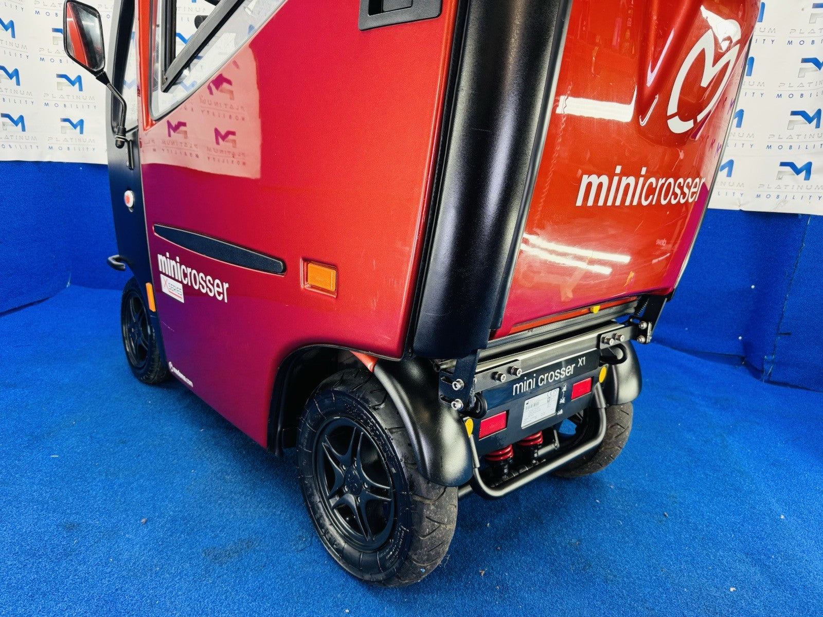 MINI CROSSER X1 CABIN CAR 8MPH ROAD LEGAL MOBILITY SCOOTER LARGE