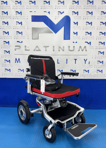 Motion Healthcare Trekker Aerolite ELECTRIC WHEELCHAIR POWERCHAIR 4MPH 2779