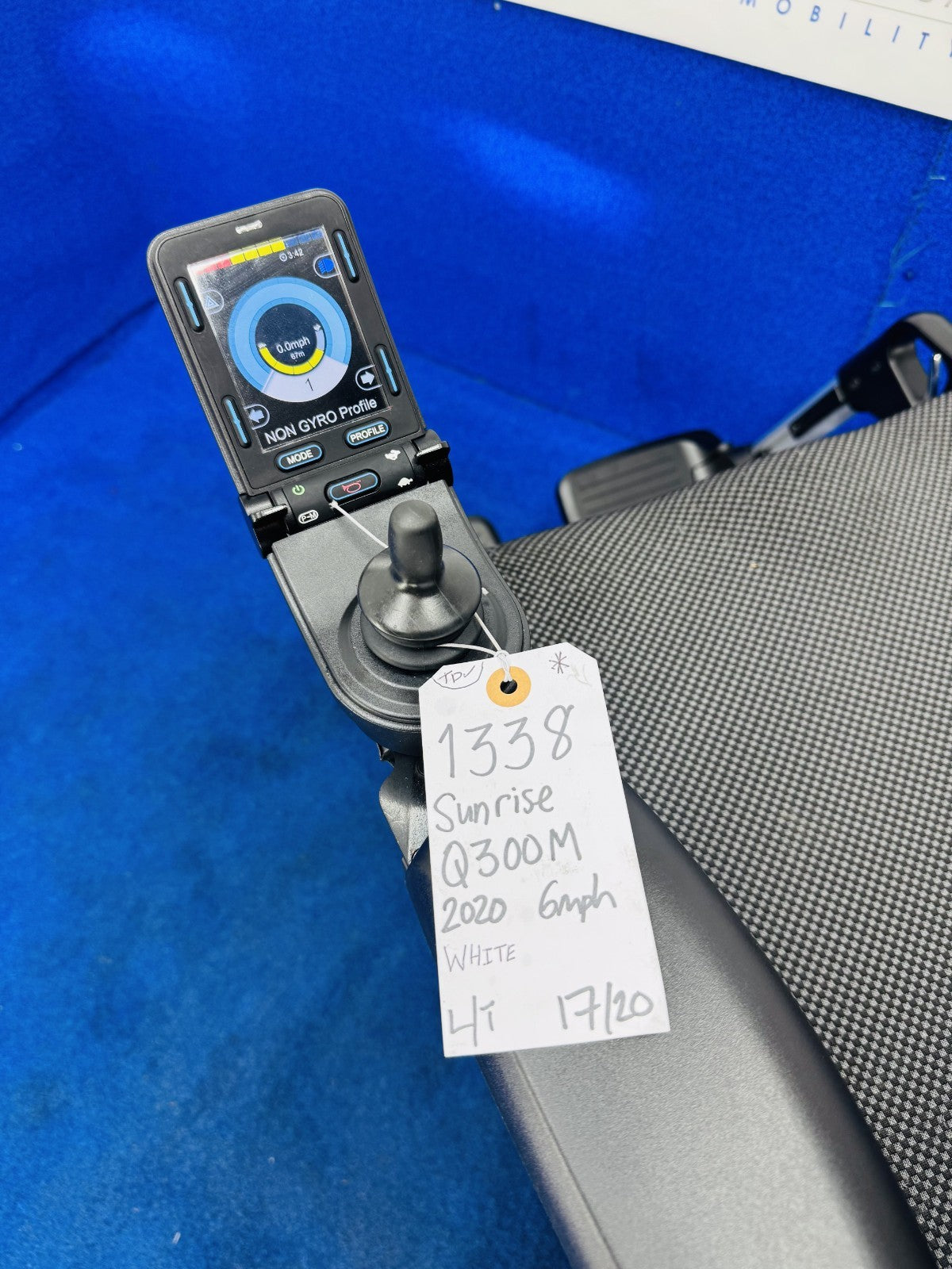 QUICKIE Q300 M MINI 6 MPH ELECTRIC MOBILITY POWERCHAIR ELECTRIC WHEELCHAIR 1338