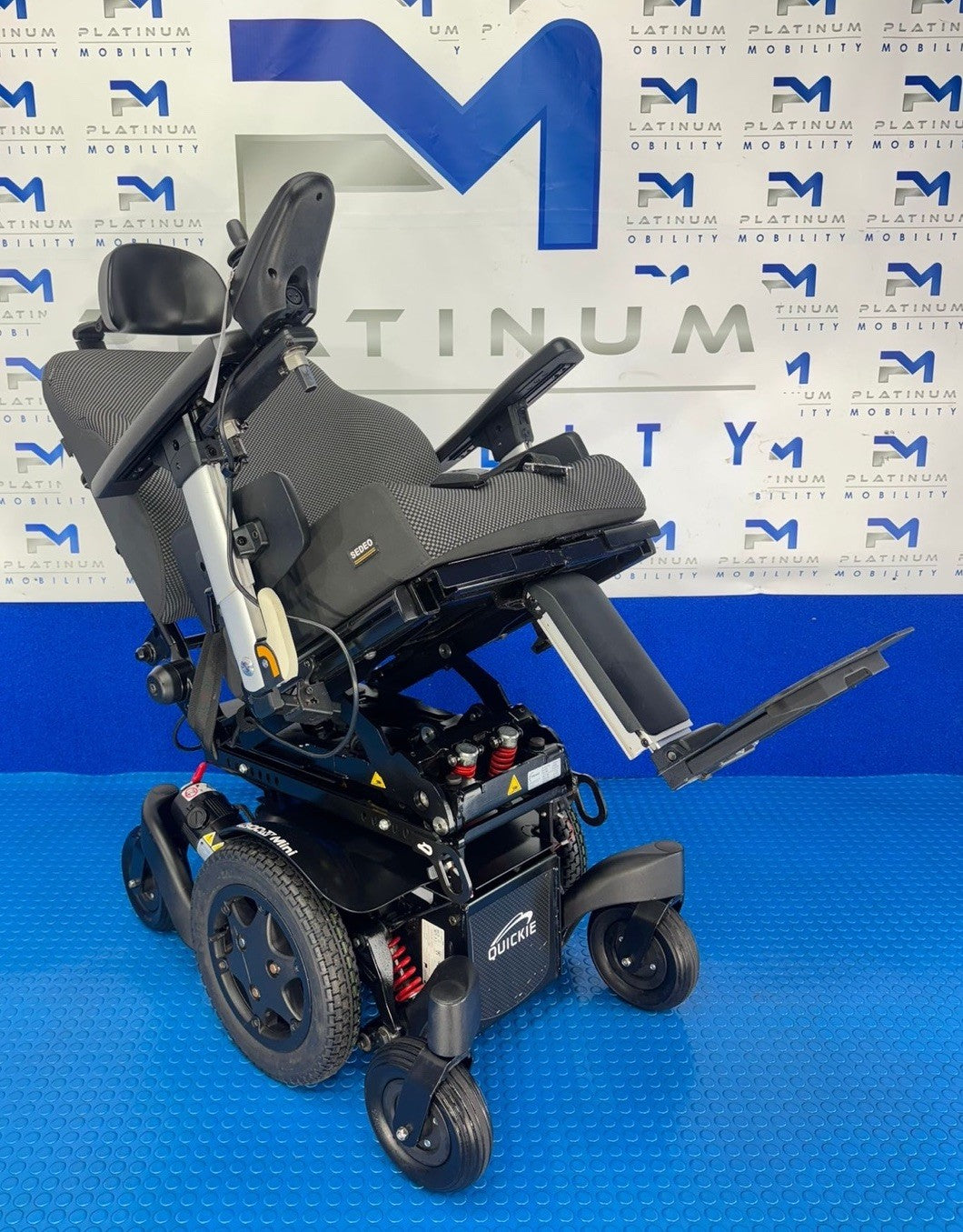 Sunrise Quickie Q300M Powerchair 4 mph Riser, Tilt Electric Wheelchair 2485