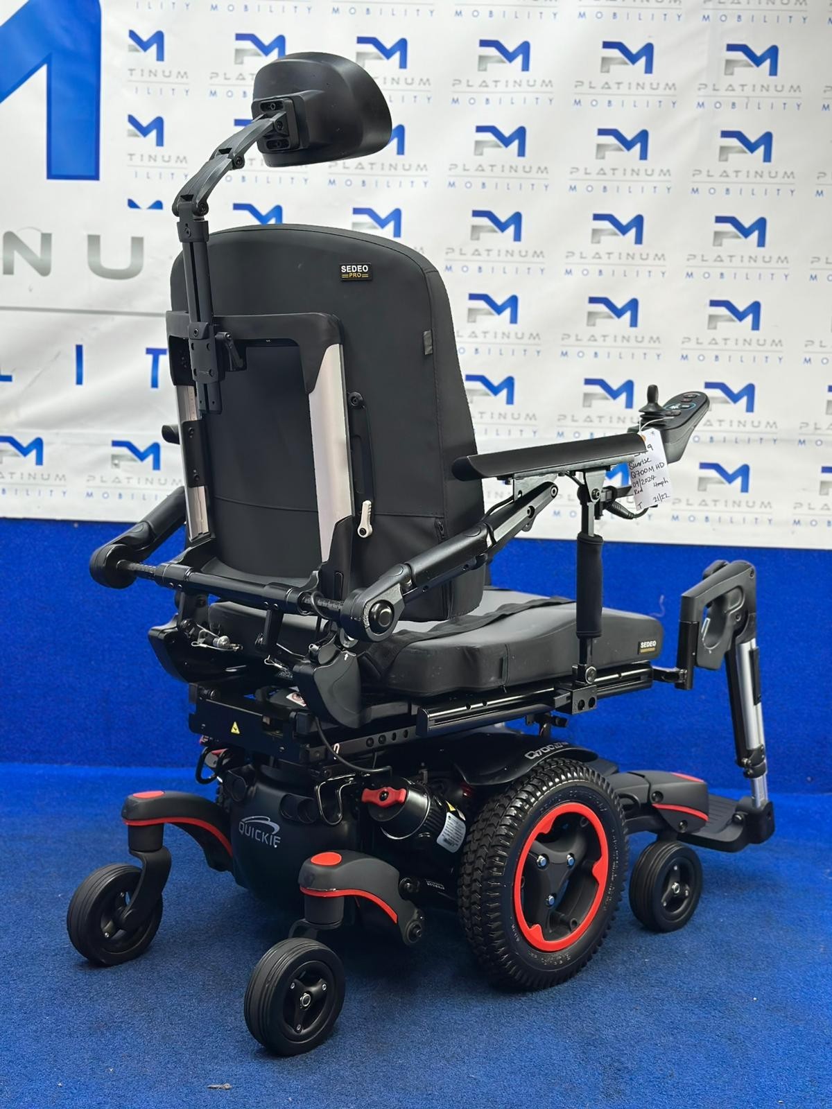 Quickie Q700 M HD Powerchair – 4mph Electric Wheelchair by Sunrise (1549)