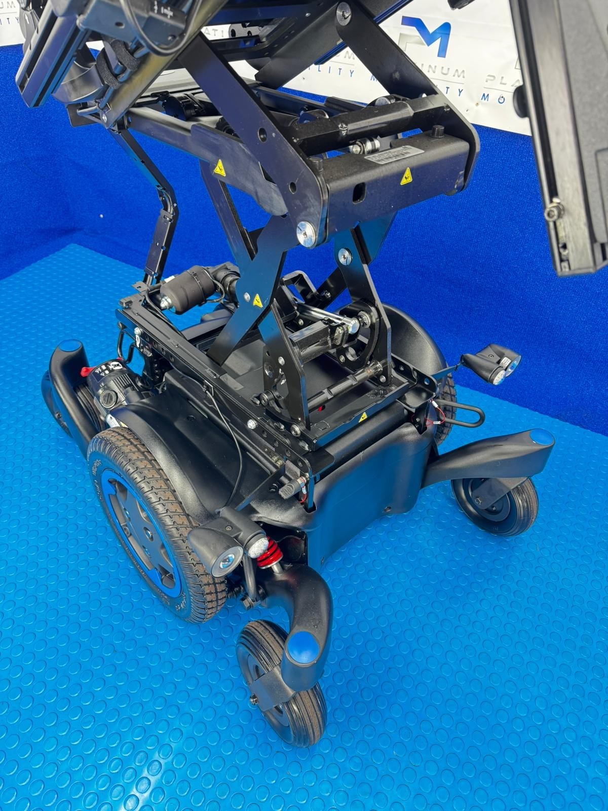 Sunrise Quickie Q500M Powerchair – 6mph Riser Electric Wheelchair 1908